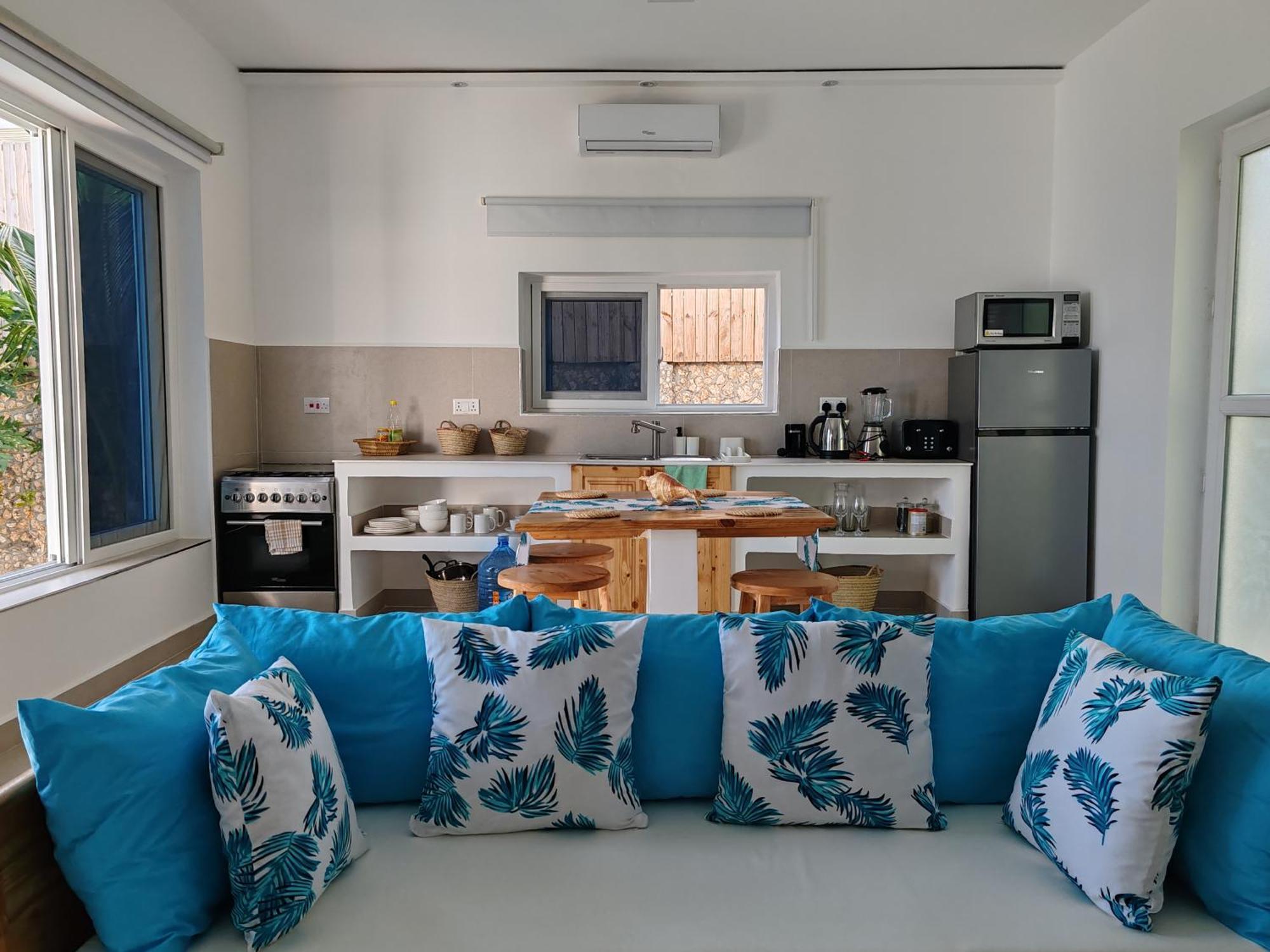 Azurina Villa